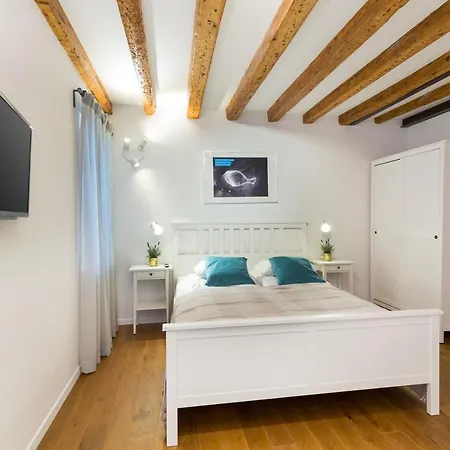 Cozy Montalbano By Irundo Apartamento *