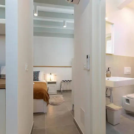 Cozy Montalbano By Irundo * Rovinj