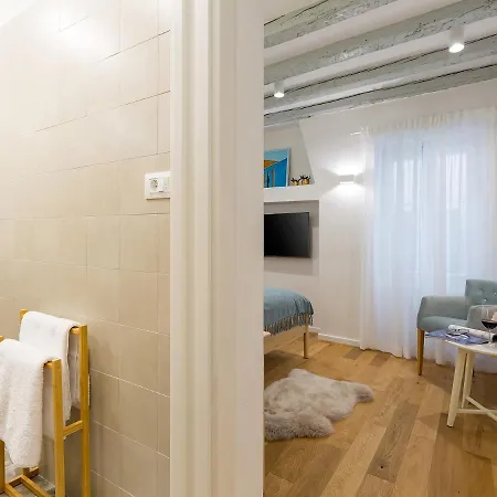 Cozy Montalbano By Irundo *