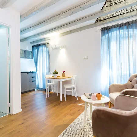 Lägenhet Cozy Montalbano By Irundo Rovinj