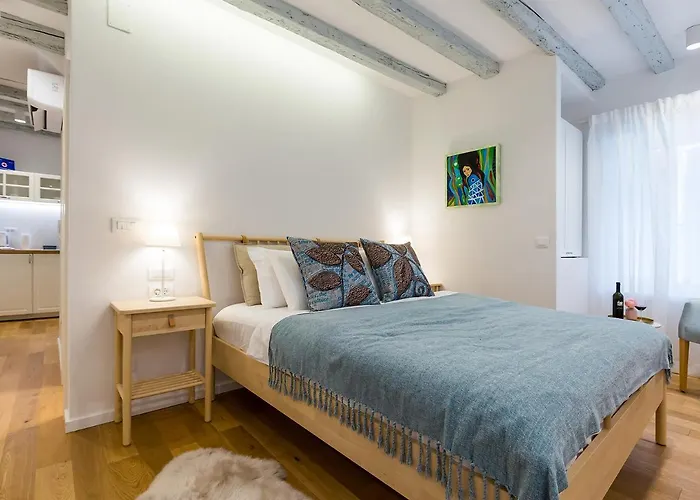 Lejlighed Cozy Montalbano By Irundo *