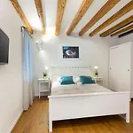 Cozy Montalbano By Irundo Lejlighed *