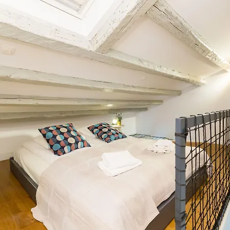 Cozy Montalbano By Irundo *